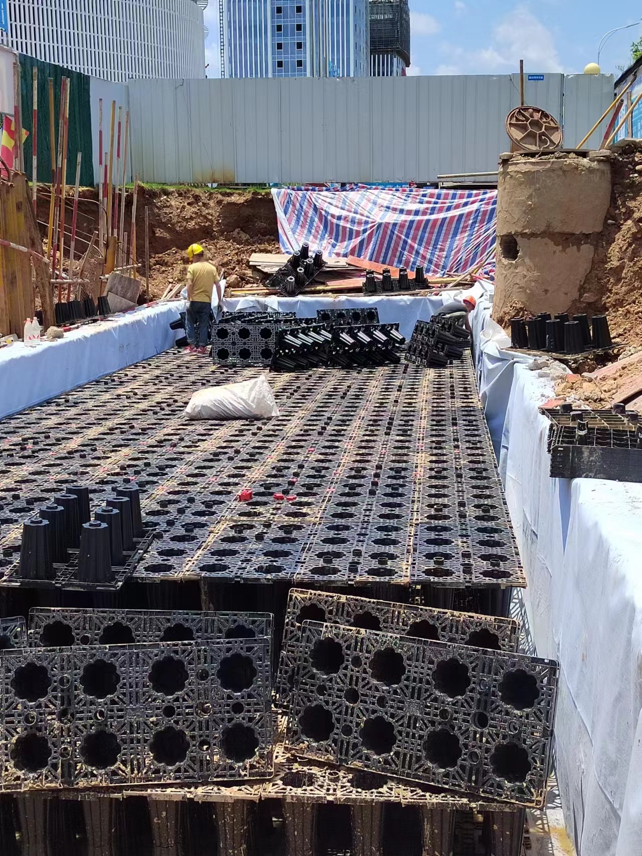 1685494498901769.jpg 4.jpg